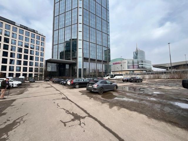 City Center Chmielna 100 Varsovie Extérieur photo