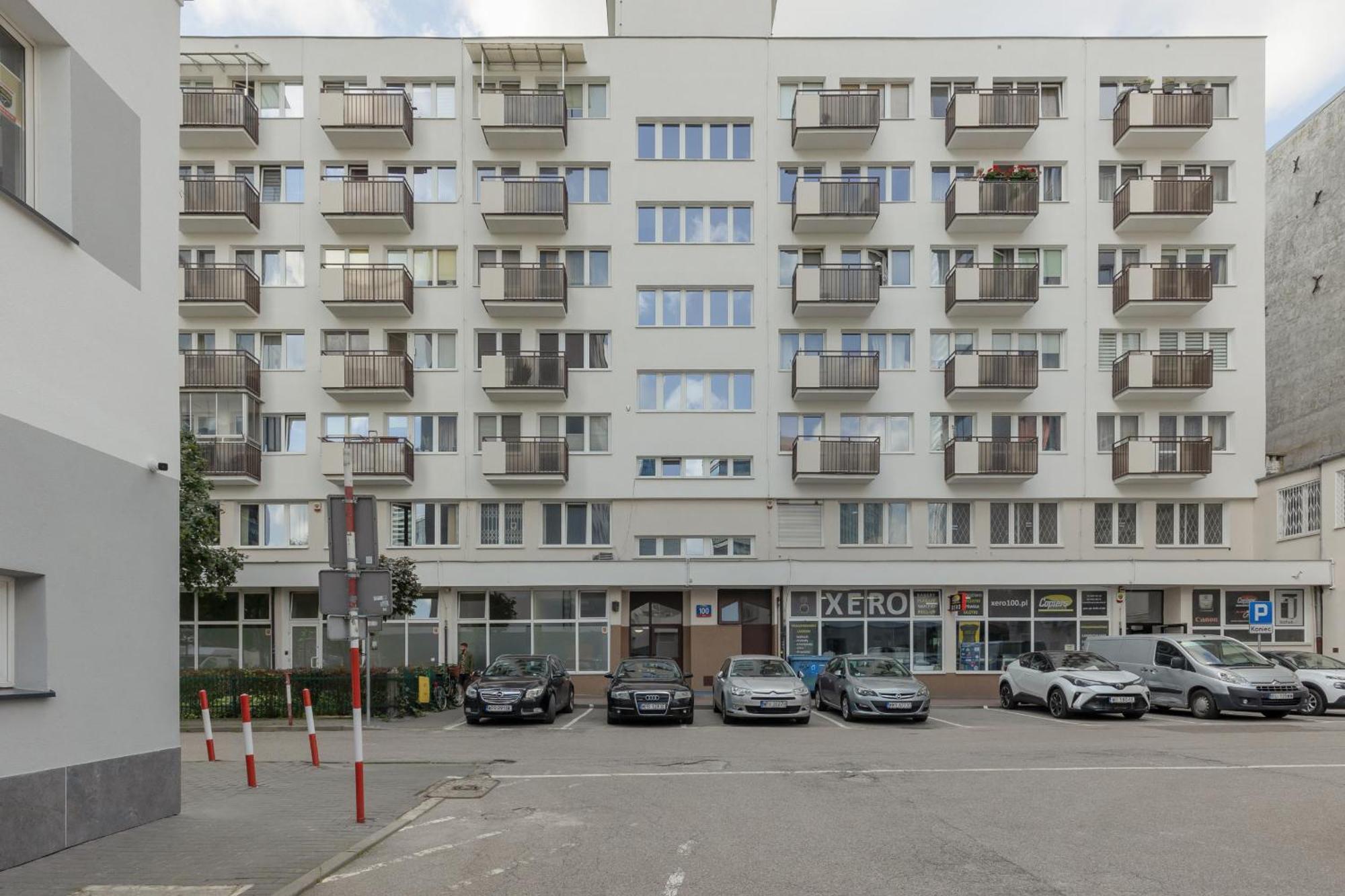 City Center Chmielna 100 Varsovie Extérieur photo